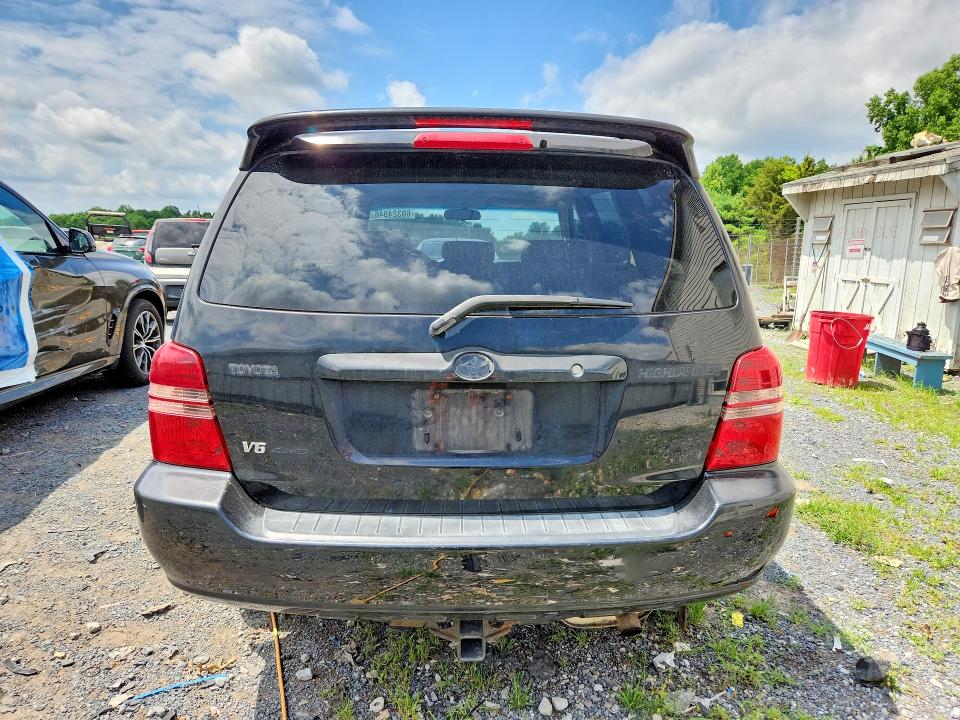 2001 Toyota Highlander VIN JTEHF21A910026260 COPART salvage auction — MINOR DENT/SCRATCHES, PA - CERT OF TITLE, sold $700 on 2026-07-13 (photo 6)