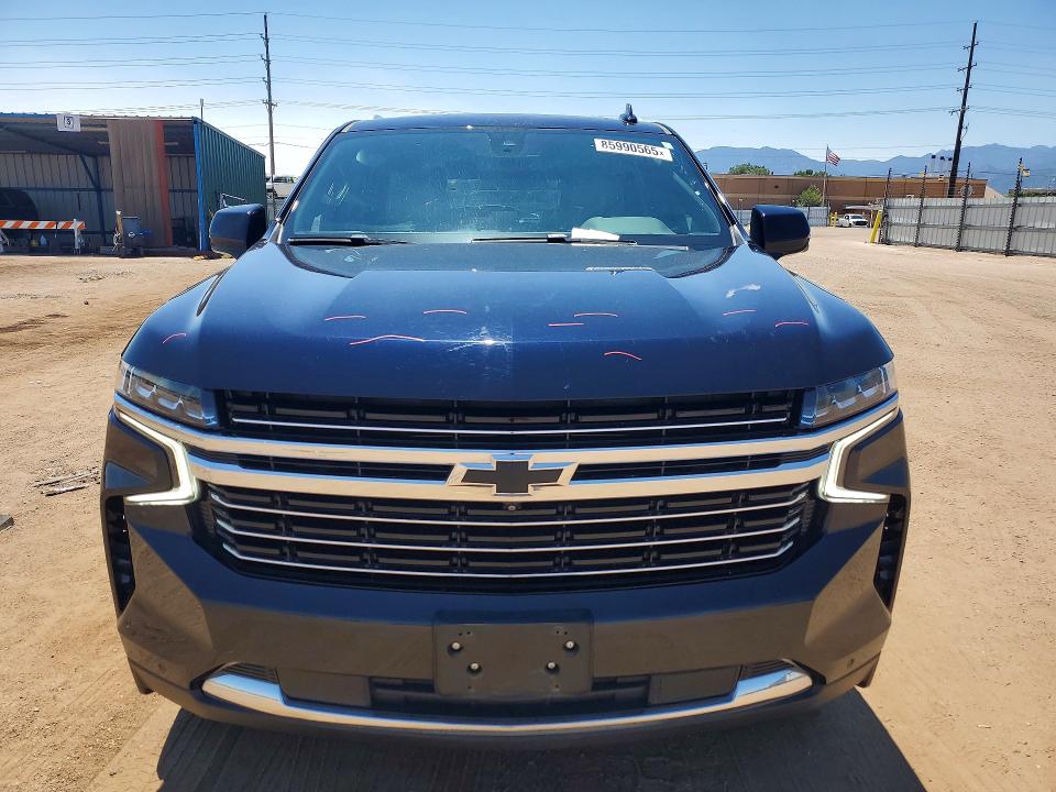 2021 Chevrolet Suburban VIN 1GNSKCKD8MR195231 COPART salvage auction — SIDE, CO - SALVAGE TITLE, sold $8,300 on 2026-07-29 (photo 5)