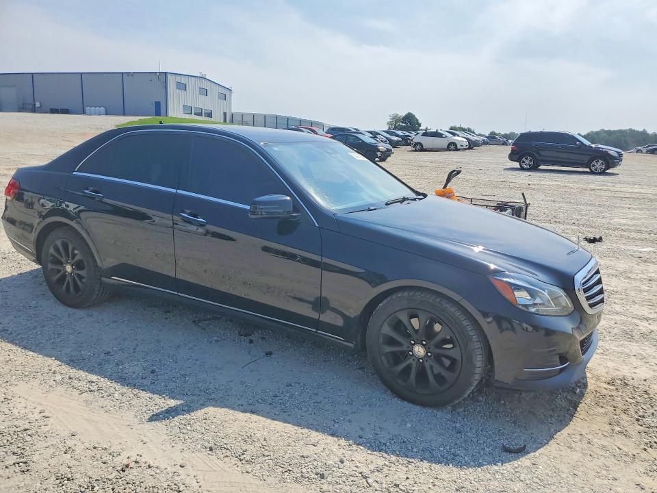 2016 Mercedes-benz E-klasse VIN WDDHF8JB9GB171897 COPART salvage auction — MINOR DENT/SCRATCHES, Ga - Certificate Of Title, sold $1,700 on 2026-08-05 (photo 4)
