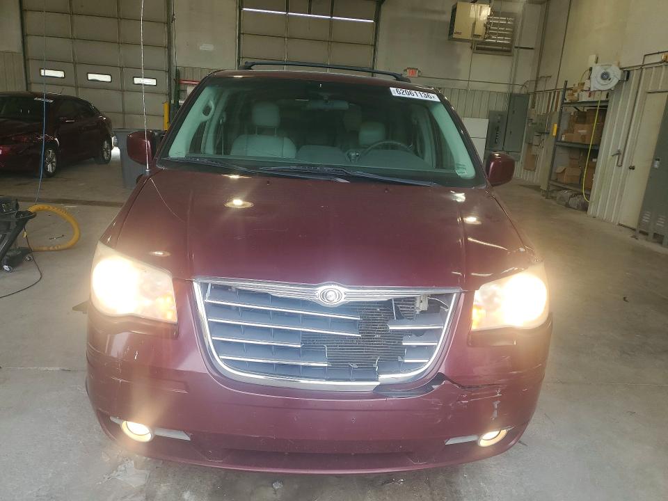 2008 Chrysler Town & country VIN 2A8HR54P48R738438 COPART salvage auction — FRONT END, MO - CERTIFICATE OF TITLE, sold $70 on 2026-07-28 (photo 5)