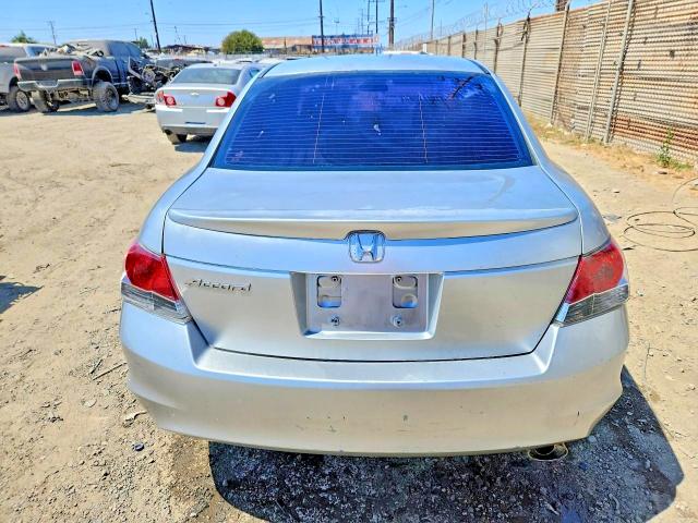 2008 Honda Accord VIN JHMCP26468C013987 COPART salvage auction — FRONT END, Ca - Dis/Dlr/Exp Clean W/Salv Hist, sold $375 on 2026-07-27 (photo 6)