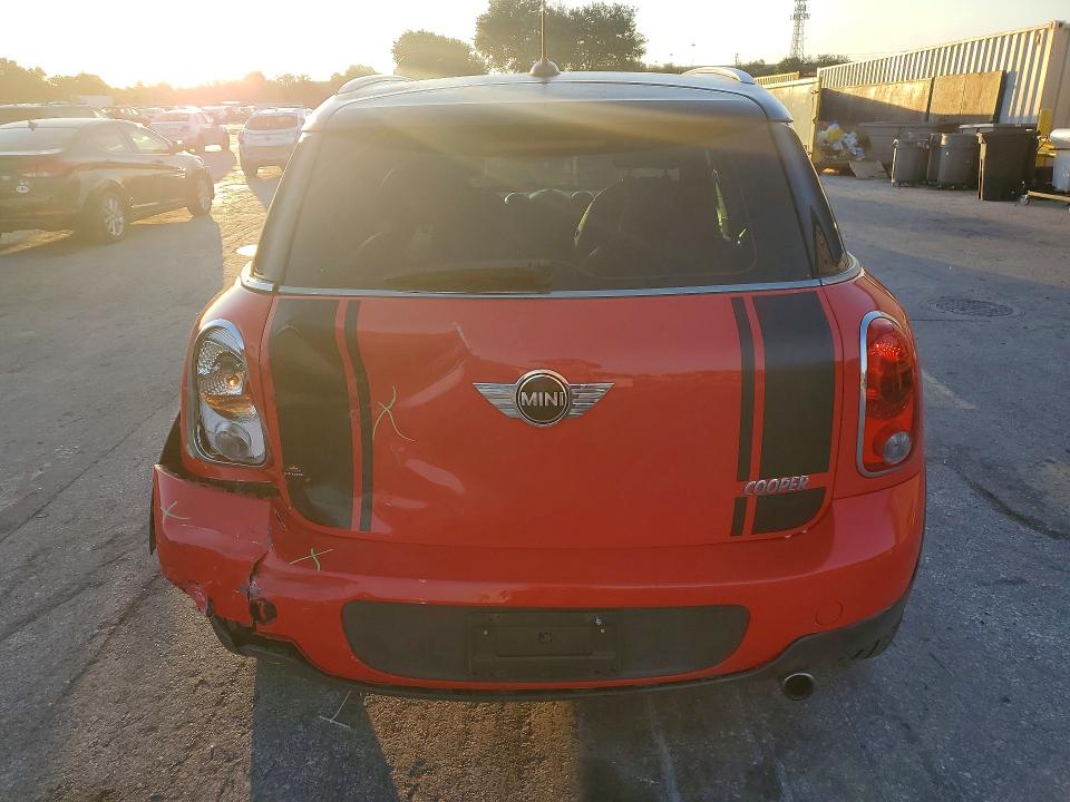 2012 Mini Cooper VIN WMWZB3C59CWM03094 COPART salvage auction — REAR END, Fl - Cert Of Title Slvg Rebuildable, sold $1,150 on 2026-08-11 (photo 6)