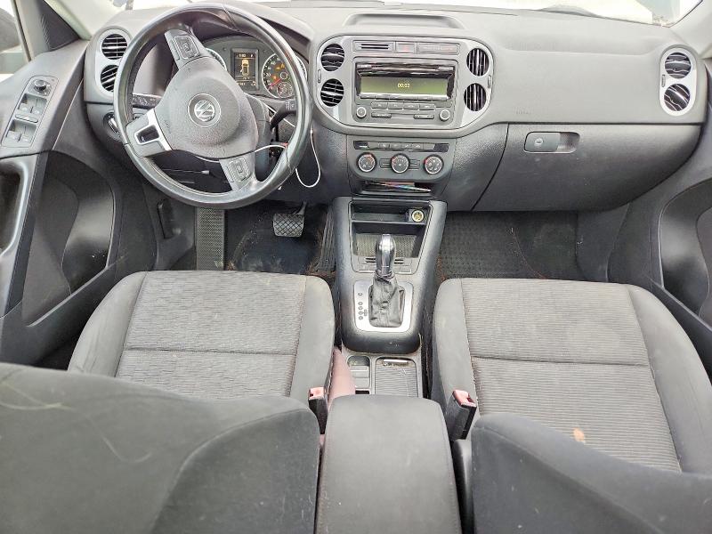 2013 Volkswagen Tiguan VIN WVGAV3AX7DW592000 COPART salvage auction — MECHANICAL, Oh - Cert Of Title-Flood History, sold $225 on 2026-08-04 (photo 8)