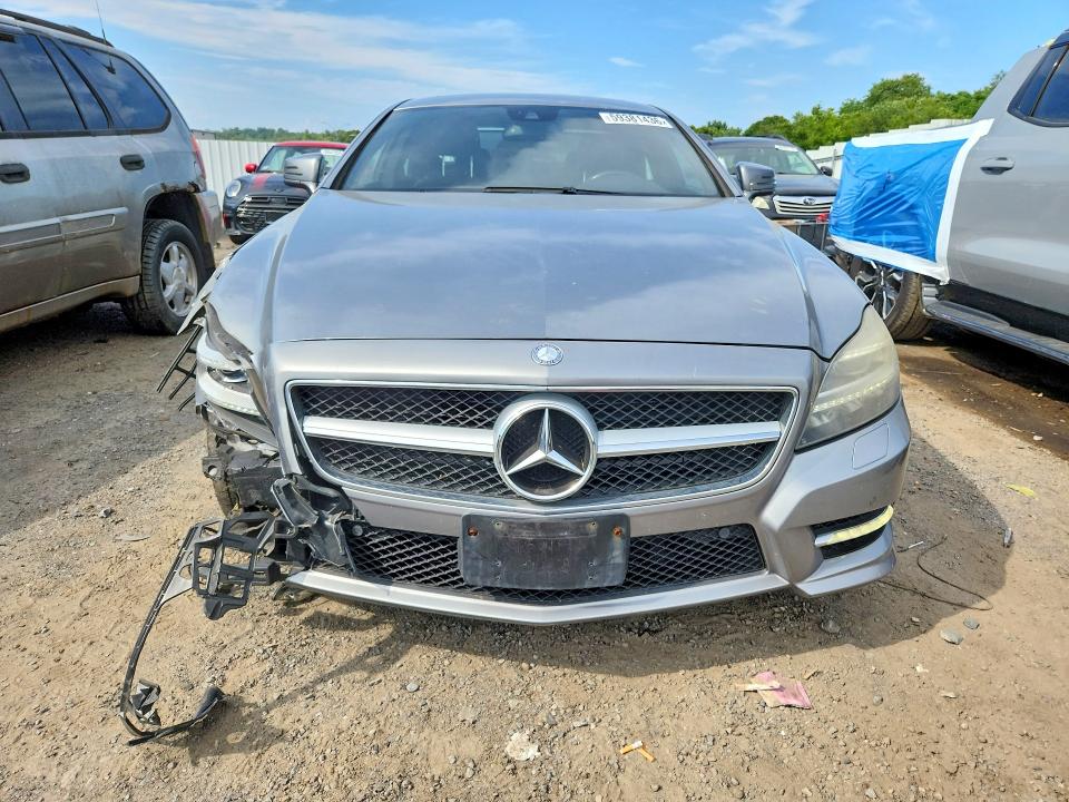 2012 Mercedes-benz VIN WDDLJ9BB7CA047401 COPART salvage auction — FRONT END, Ma - Cert Of Title-Reconstrctd Coll, sold $1,800 on 2026-08-19 (photo 5)