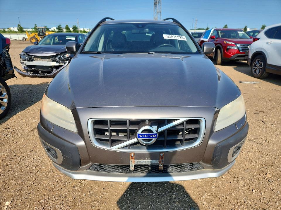 2010 Volvo Xc70 VIN YV4982BZ0A1083428 COPART salvage auction — NORMAL WEAR, IL - CERTIFICATE OF TITLE, sold $1,250 on 2026-08-11 (photo 5)