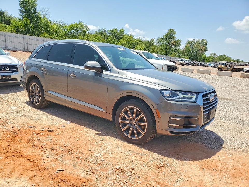 2018 Audi Q7 VIN WA1AAAF73JD012823 COPART salvage auction — NORMAL WEAR, Ok - Certificate Of Title (P), sold $3,000 on 2026-07-30 (photo 4)