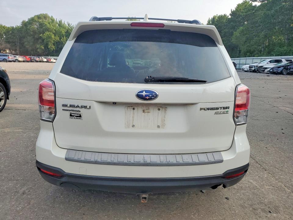 2017 Subaru Forester VIN JF2SJAGCXHH560747 COPART salvage auction — HAIL, Mn - Cert Of Title-Salvage, sold $575 on 2026-07-30 (photo 6)