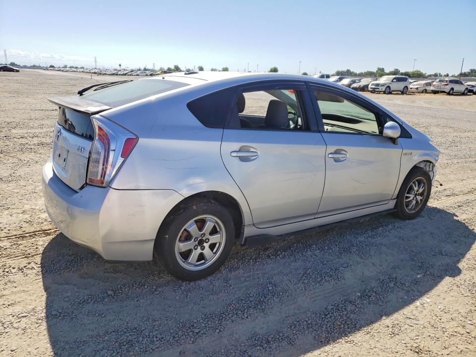 2013 Toyota Prius VIN JTDKN3DU3D5665542 COPART salvage auction — FRONT END, Ca - Dlr/Dis/Exp Only Salvage Title, sold $875 on 2026-07-16 (photo 3)