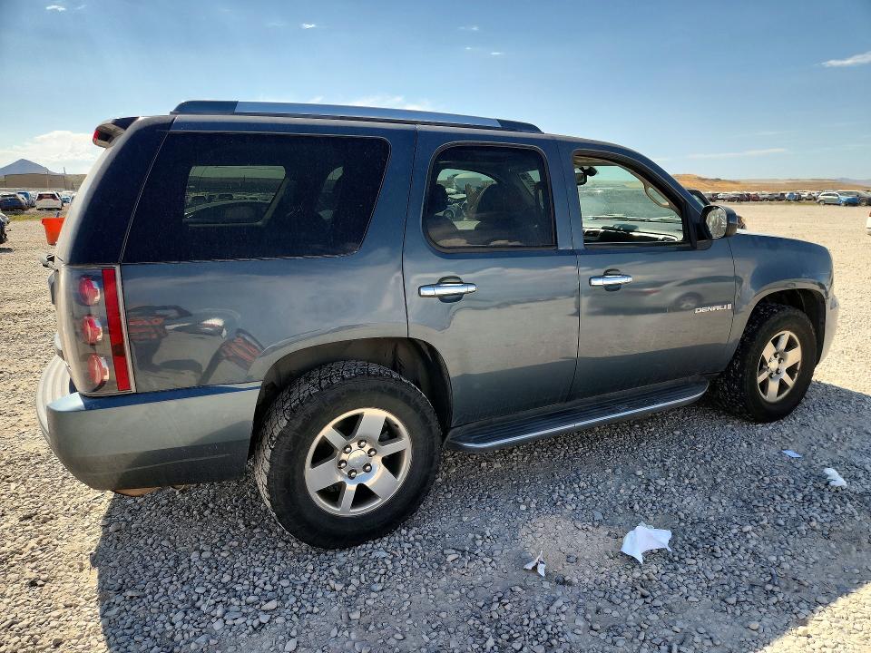 2007 Gmc Yukon VIN 1GKFK63817J234701 COPART salvage auction — NORMAL WEAR, ID - CERTIFICATE OF TITLE, sold $900 on 2026-07-31 (photo 3)