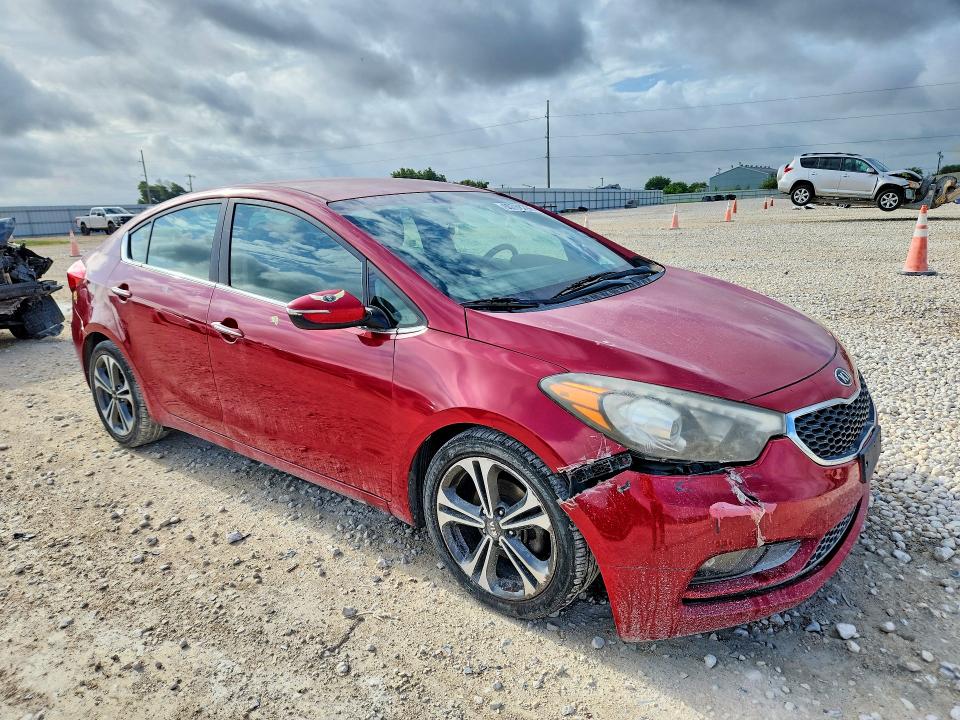 2016 Kia Forte VIN KNAFX4A82G5473717 COPART salvage auction — REAR END, TX - SALVAGE VEHICLE TITLE (P), sold $1,000 on 2026-07-16 (photo 4)