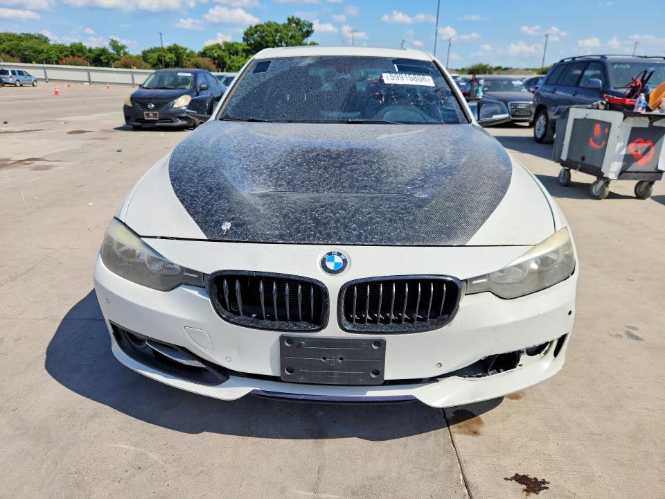 2015 BMW 3 series VIN WBA3C1C51FP853456 COPART salvage auction — MINOR DENT/SCRATCHES, Tx - Certificate Of Title (P), sold $3,300 on 2026-08-20 (photo 5)