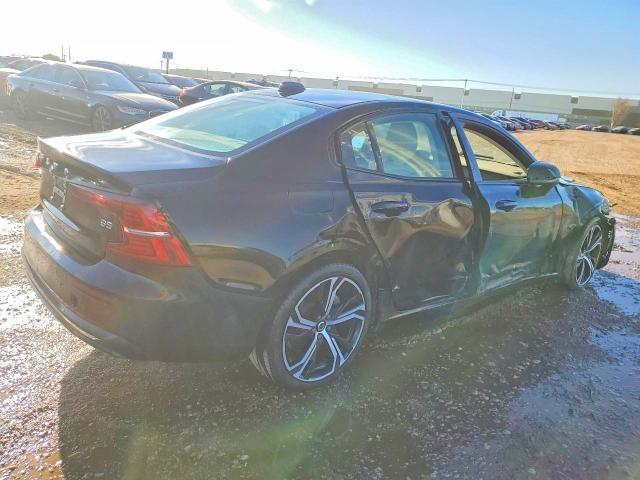 2024 Volvo S60 VIN 7JRL12FL4RG281264 COPART salvage auction — WATER/FLOOD, Mi - Scrap Certificate Of Title, sold $400 on 2026-07-27 (photo 3)