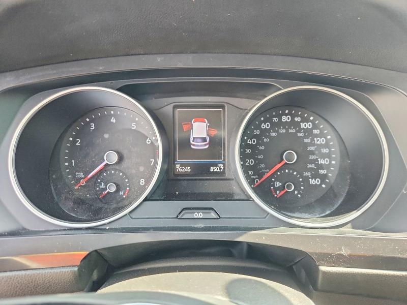 2020 Volkswagen Tiguan VIN 3VV1B7AX1LM052761 COPART salvage auction — NORMAL WEAR, TX - CERTIFICATE OF TITLE, sold $3,600 on 2026-07-27 (photo 9)