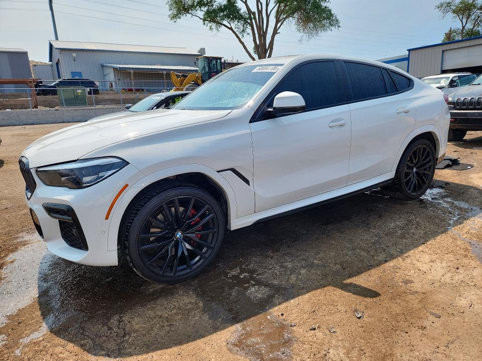 2022 BMW X6 VIN 5UXCY6C01N9K30877 — COPART salvage auction photo