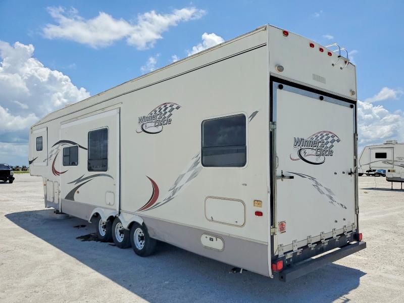 2008 Winn Trvl trlr VIN 47CFF5U338P620675 COPART salvage auction — ROOF, CT, sold $10 on 2026-09-02 (photo 3)
