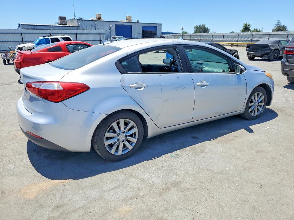 2016 Kia VIN KNAFX4A64G5440460 COPART salvage auction — VANDALISM, Ca - Salvage Certificate, sold $225 on 2026-07-24 (photo 3)