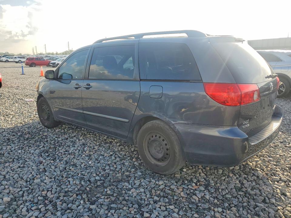 2009 Toyota Sienna VIN 5TDZK23C59S238018 COPART salvage auction — FRONT END, FL - CERT OF TITLE SLVG REBUILDABLE, sold $925 on 2026-07-31 (photo 2)