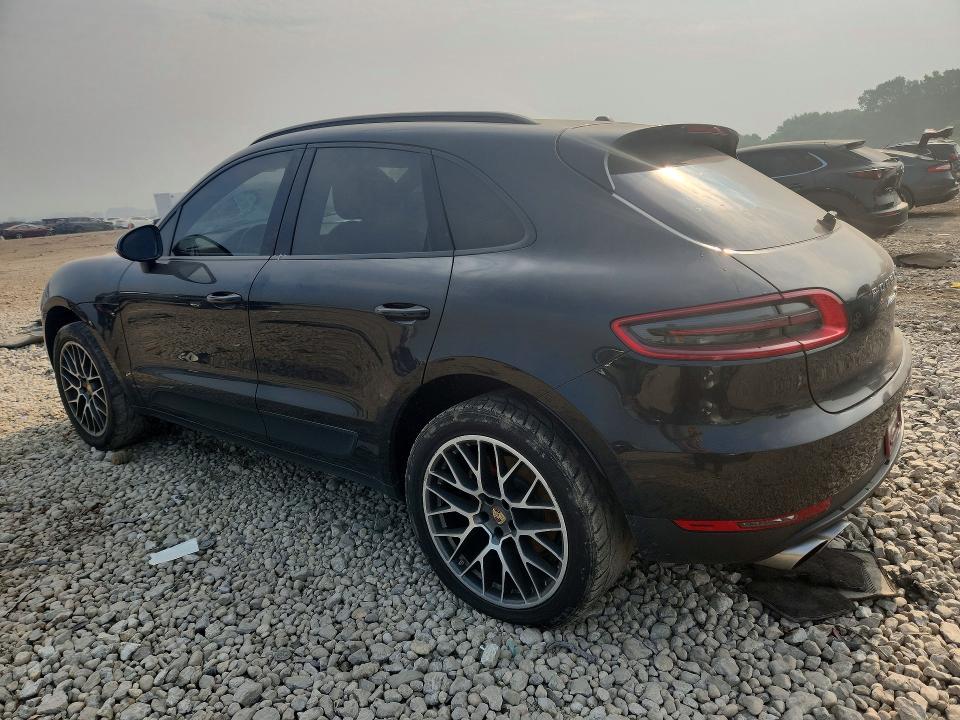 2016 Porsche Macan VIN WP1AB2A50GLB48449 COPART salvage auction — MINOR DENT/SCRATCHES, IN - CERTIFICATE OF TITLE (P), sold $4,050 on 2026-07-29 (photo 2)