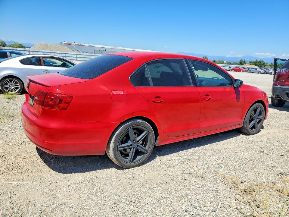 2014 Volkswagen Jetta VIN 3VW2K7AJ7EM209692 COPART salvage auction — MECHANICAL, Ca - Dis/Dlr/Exp Only Clean Title, sold $225 on 2026-07-24 (photo 3)