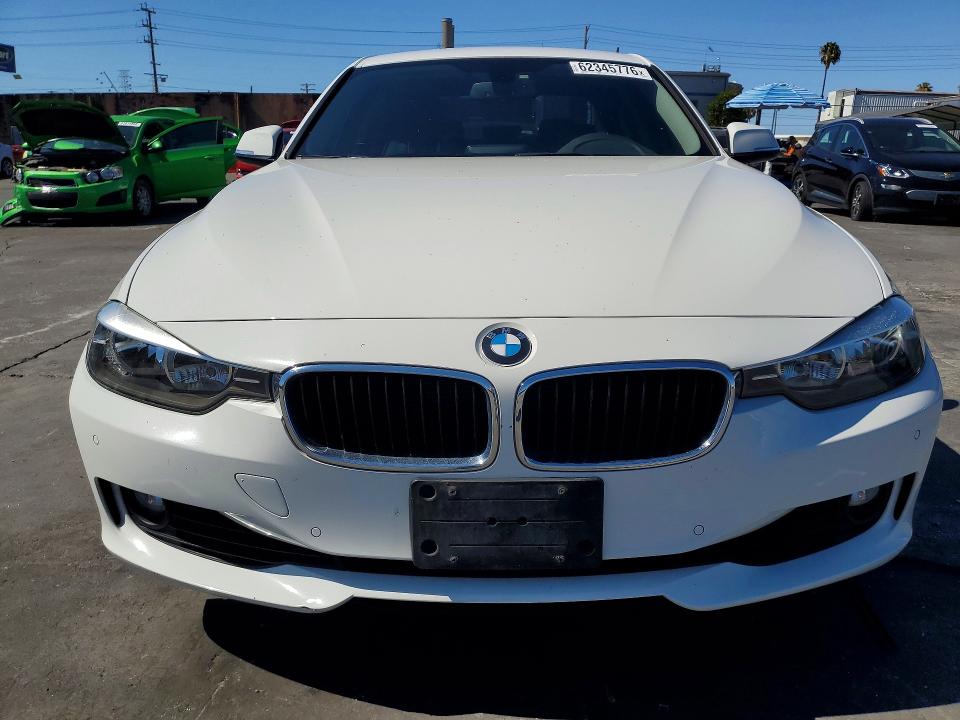 2015 BMW 3er VIN WBA3C1C51FP851173 COPART salvage auction — SIDE, Ca - Salvage Certificate, sold $3,800 on 2026-08-14 (photo 5)