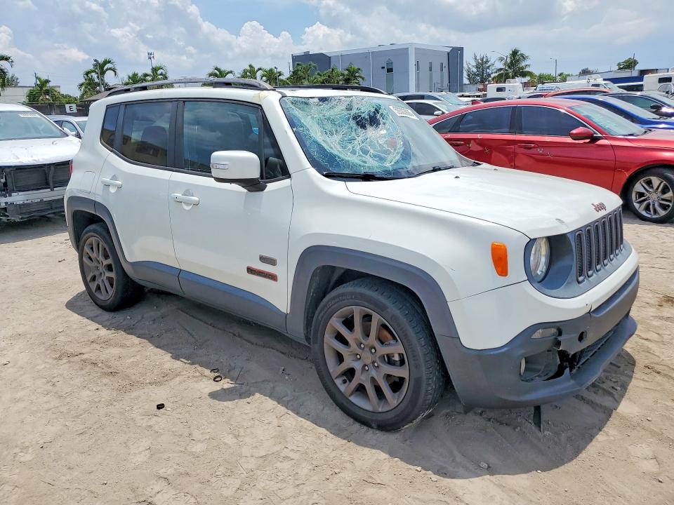 2016 Jeep Renegade VIN ZACCJABT2GPD02952 COPART salvage auction — ROOF, Fl - Cert Of Title Slvg Rebuildable, sold $2,600 on 2026-07-09 (photo 4)
