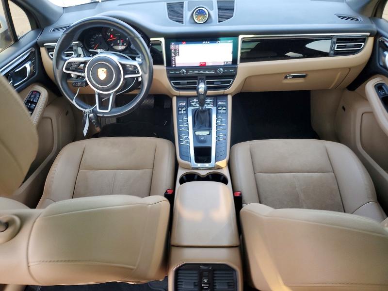 2021 Porsche Macan VIN WP1AA2A54MLB12889 COPART salvage auction — WATER/FLOOD, NY - MV907A-FLOOD SALVAGE, sold $17,200 on 2026-07-29 (photo 8)