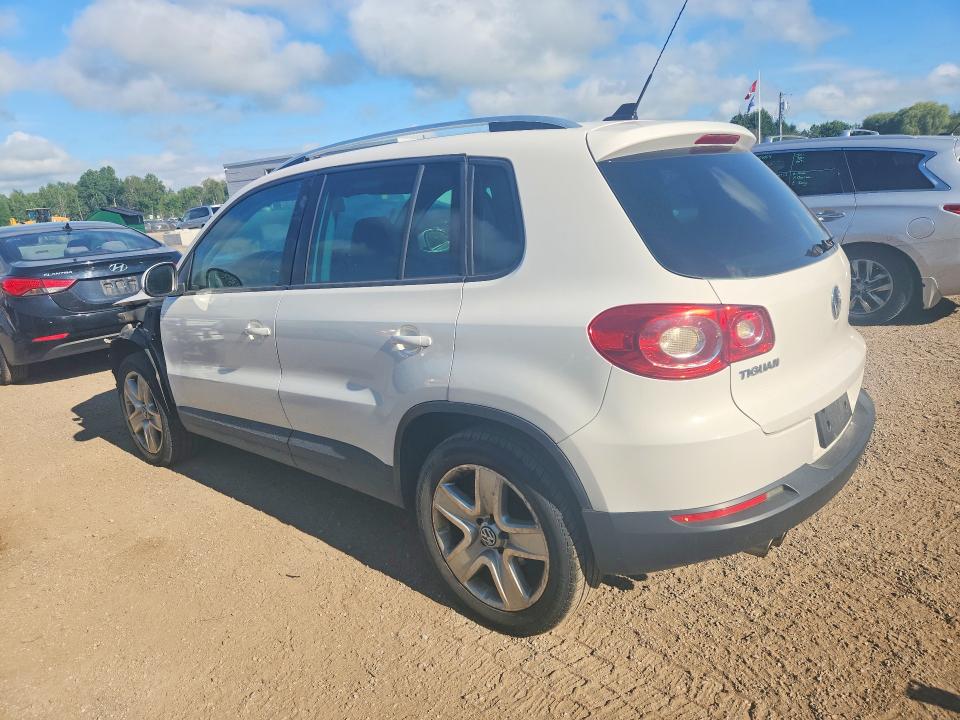 2010 Volkswagen Tiguan VIN WVGBV7AX5AW509719 COPART salvage auction — FRONT END, On - Permit No Brand - Unfit, sold $300 on 2026-07-21 (photo 2)