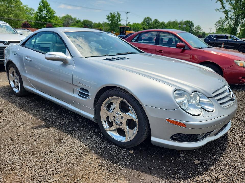 2005 Mercedes-benz Sl-class VIN WDBSK74F45F092839 COPART salvage auction — UNDERCARRIAGE, CT - CERT OF TITLE-SALVAGE, sold $650 on 2026-07-10 (photo 4)
