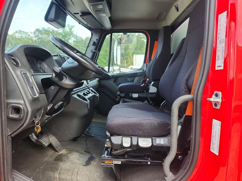 2025 Frht - freightliner VIN 3ALACWFC5SDVX5399 COPART salvage auction — REAR END, LA - CERT OF TITLE-SALVAGE, sold $10,400 on 2026-07-29 (photo 7)