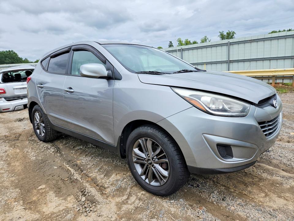 2015 Hyundai Tucson VIN KM8JT3AF4FU025979 COPART salvage auction — MINOR DENT/SCRATCHES, Va - Certificate Of Title, sold $1,600 on 2026-07-31 (photo 4)