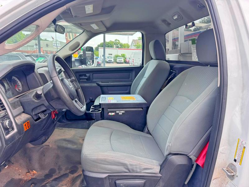 2014 Ram 4500 VIN 3C7WRKAJ5EG303414 COPART salvage auction — NORMAL WEAR, Ma - Certificate Of Title (P), sold $725 on 2026-08-19 (photo 9)