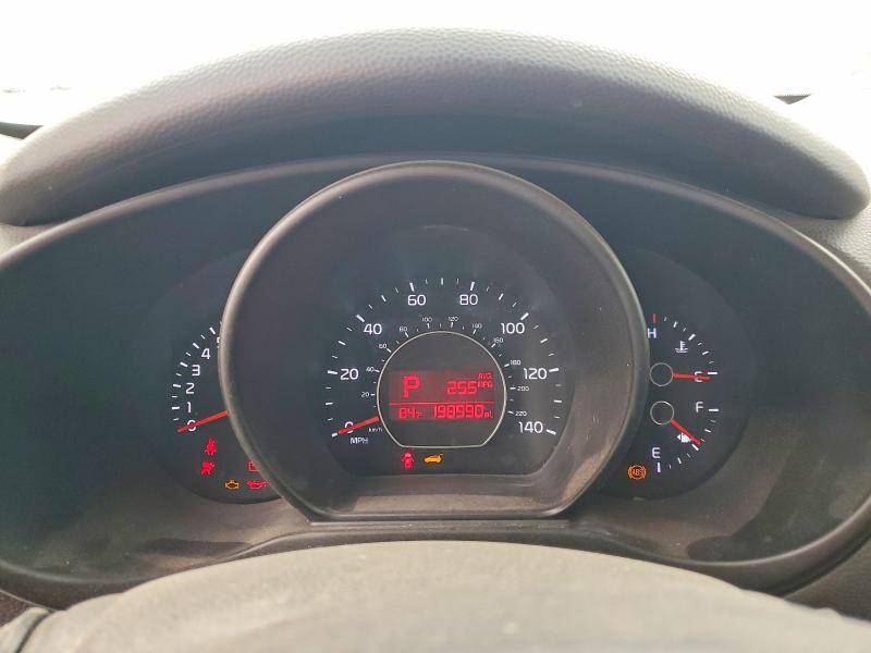 2016 Kia Soul VIN KNDJN2A2XG7846090 COPART salvage auction — MINOR DENT/SCRATCHES, Ca - Dis/Dlr/Exp App For Dup Clean, sold $275 on 2026-07-22 (photo 9)