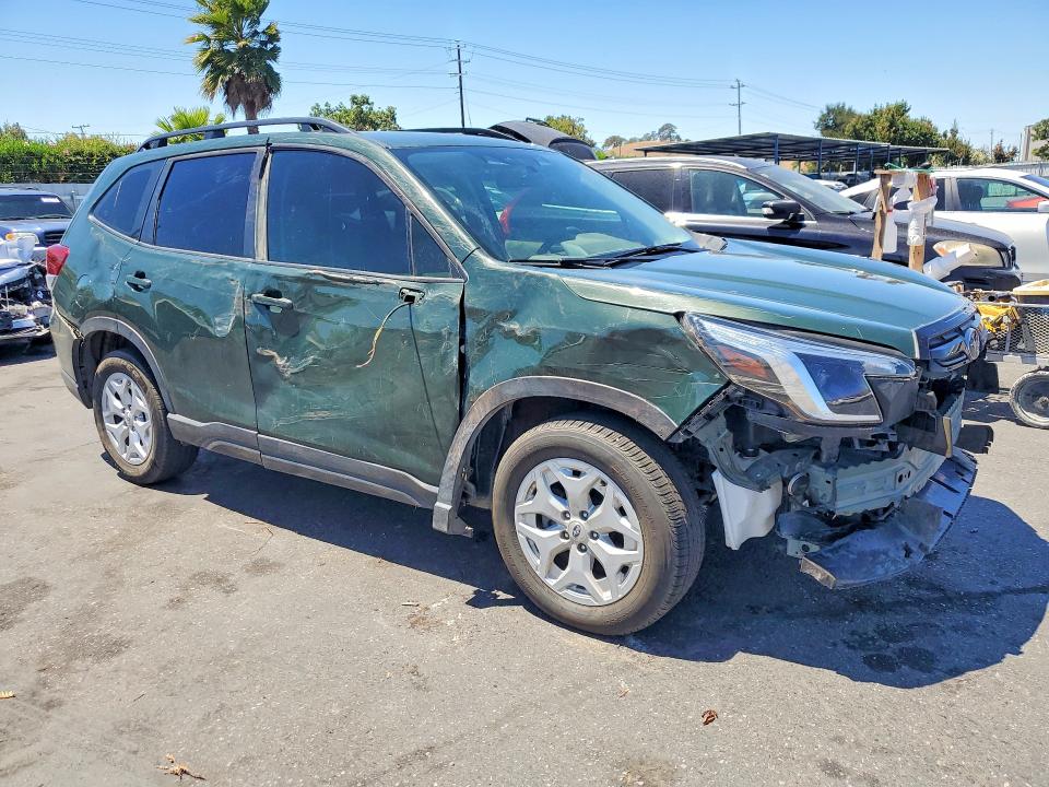 2022 Subaru Forester VIN JF2SKACC9NH403645 COPART salvage auction — FRONT END, Ca - Dis/Dlr/Exp Only Clean Title, sold $550 on 2026-07-30 (photo 4)