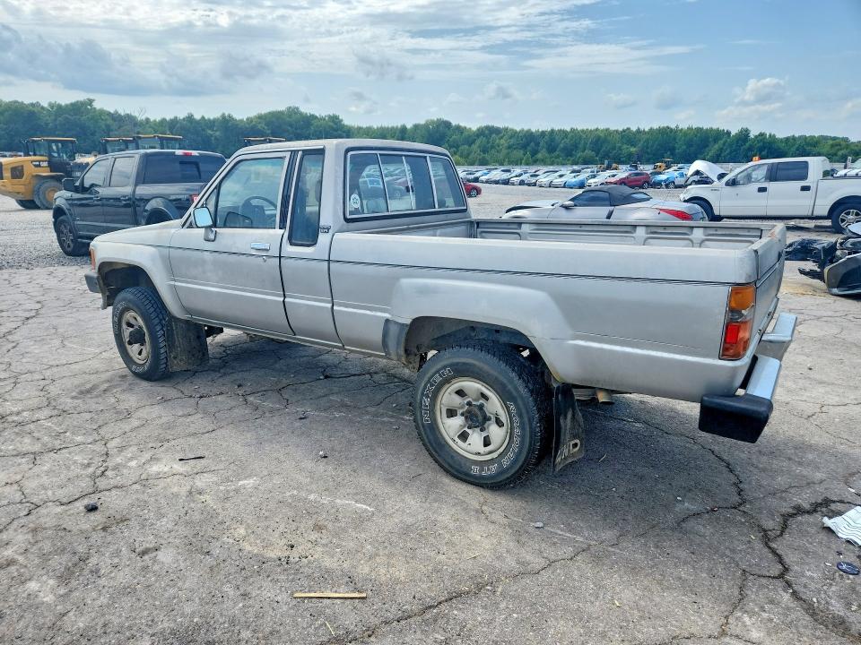 1988 Toyota Pickup VIN JT4VN67N7J0007461 COPART salvage auction — MINOR DENT/SCRATCHES, TN - CERTIFICATE OF TITLE, sold $50 on 2026-07-16 (photo 2)