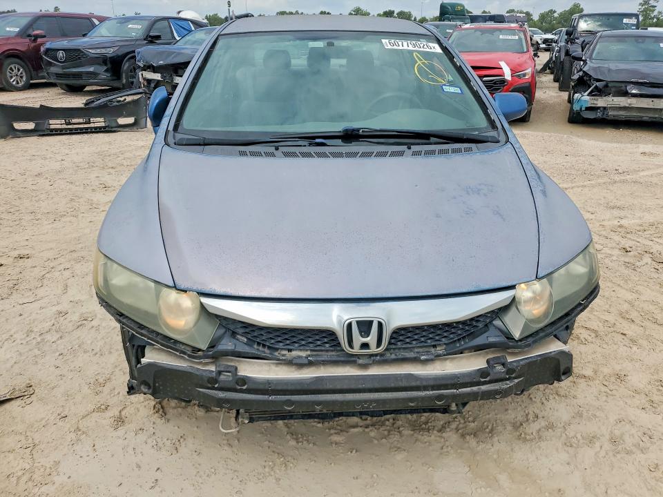 2011 Honda Civic VIN 2HGFA1F58BH506577 COPART salvage auction — REAR END, Tx - Certificate Of Title, sold $2,550 on 2026-07-24 (photo 5)