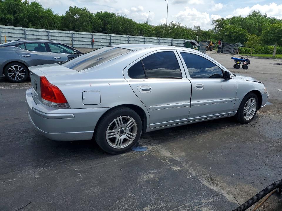 2007 Volvo S60 VIN YV1RS592372600619 COPART salvage auction — FRONT END, Fl - Cert Of Title Slvg Rebuildable, sold $325 on 2026-08-05 (photo 3)