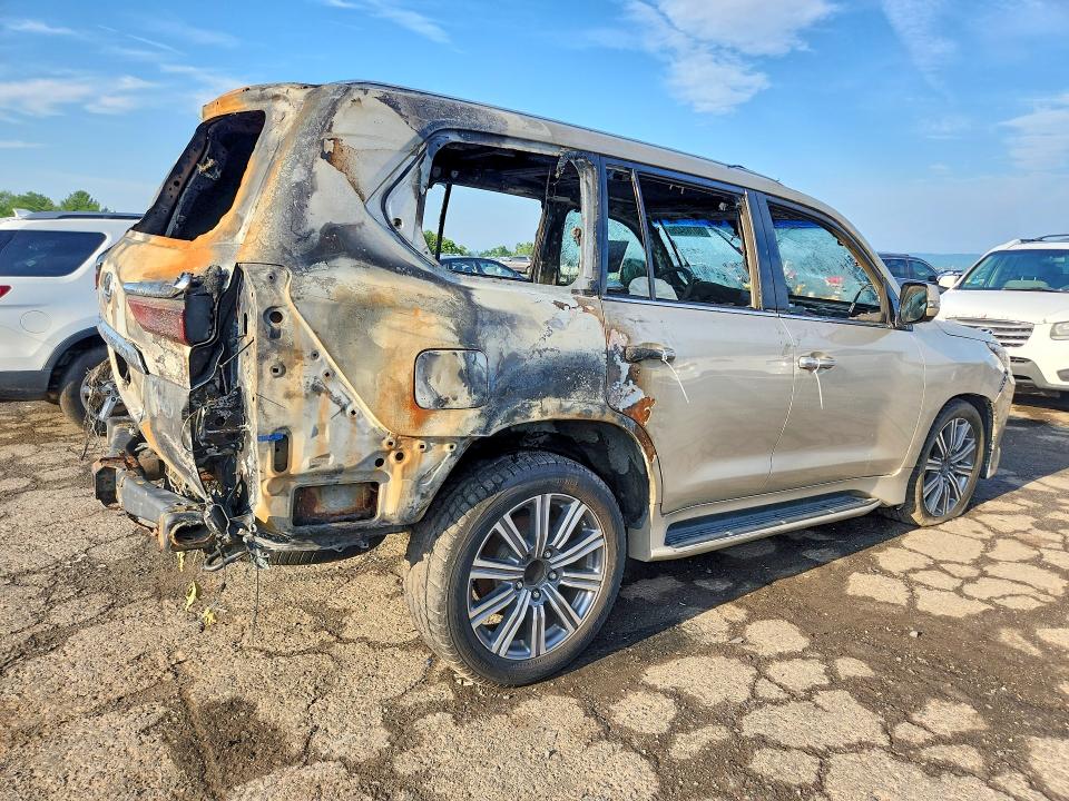 2016 Lexus Lx 570 VIN JTJHY7AX7G4199693 COPART salvage auction — BURN, PA - CERTIFICATE OF SALVAGE, sold $5,200 on 2026-07-17 (photo 3)