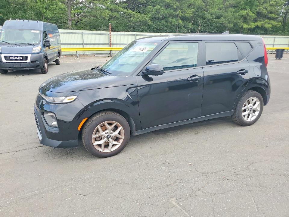 2022 Kia Soul VIN KNDJ23AU3N7176489 COPART salvage auction — MECHANICAL, Fl - Certificate Of Title, sold $850 on 2026-07-22 (photo 1)