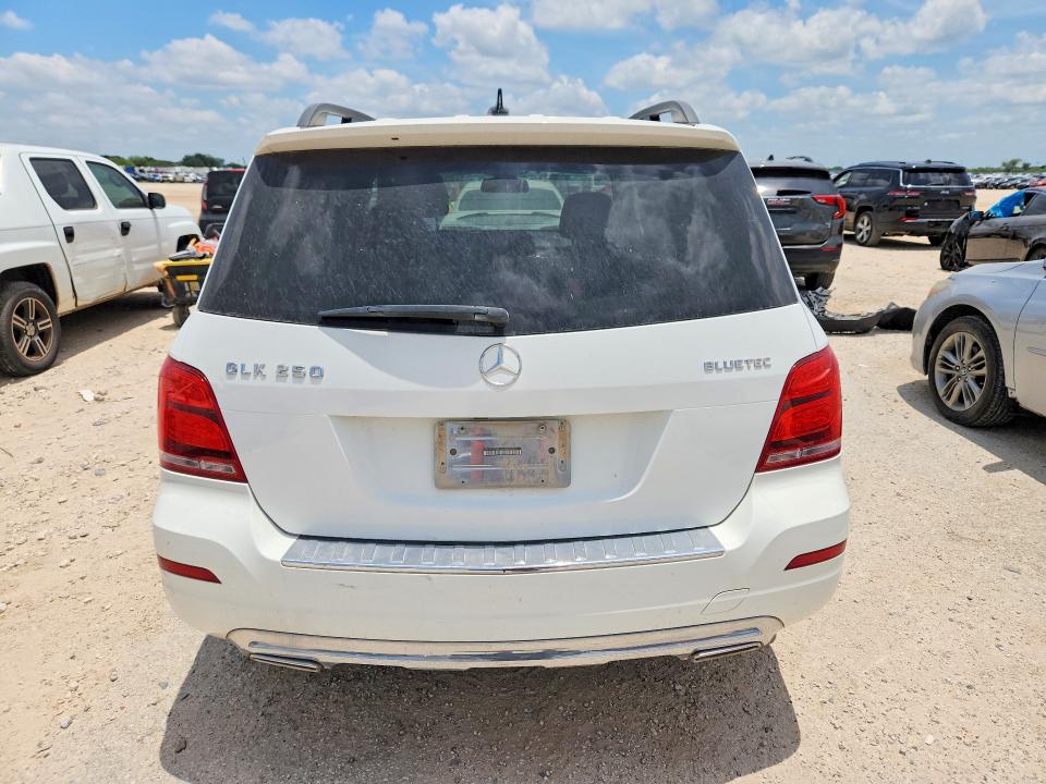 2014 Mercedes-benz Glk-klasse VIN WDCGG0EB6EG224824 COPART salvage auction — MINOR DENT/SCRATCHES, Tx - Certificate Of Title (P), sold $2,150 on 2026-08-18 (photo 6)