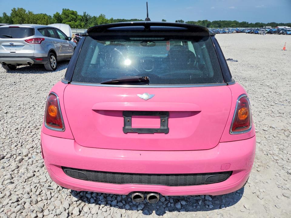 2008 Mini Cooper VIN WMWMF73598TV37537 COPART salvage auction — UNDERCARRIAGE, Mi - Certificate Of Title, sold $1,150 on 2026-08-13 (photo 6)