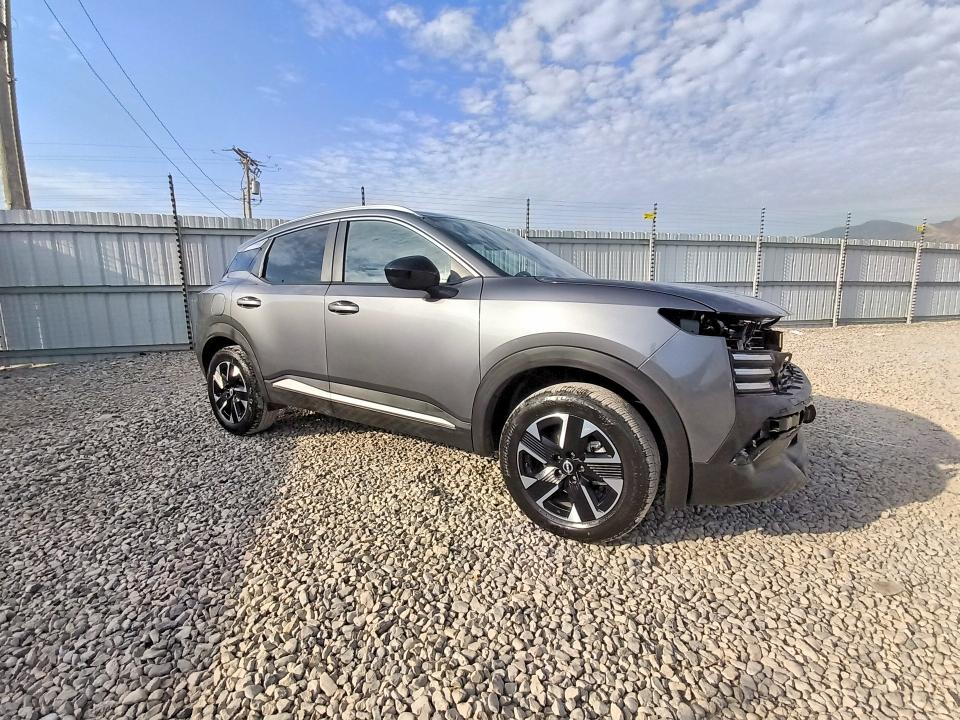 2026 Nissan Kicks VIN 3N8AP6CB4TL364384 COPART salvage auction — FRONT END, Tx - Certificate Of Title, sold $10,000 on 2026-07-22 (photo 4)