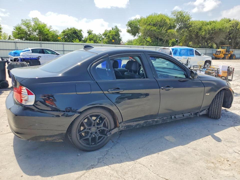 2011 BMW 3 series VIN WBAPH5C57BF094158 COPART salvage auction — SIDE, TX - SALVAGE VEHICLE TITLE (P), sold $425 on 2026-08-04 (photo 3)