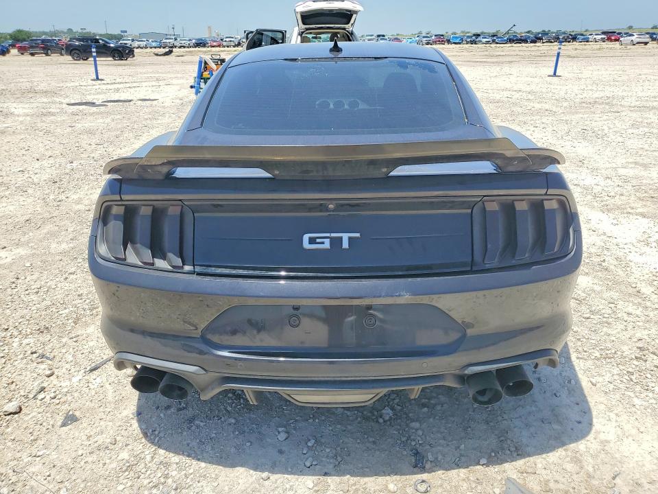 2022 Ford Mustang VIN 1FA6P8CF1N5123701 COPART salvage auction — SIDE, Salvage Title, sold $13,600 on 2026-08-20 (photo 6)