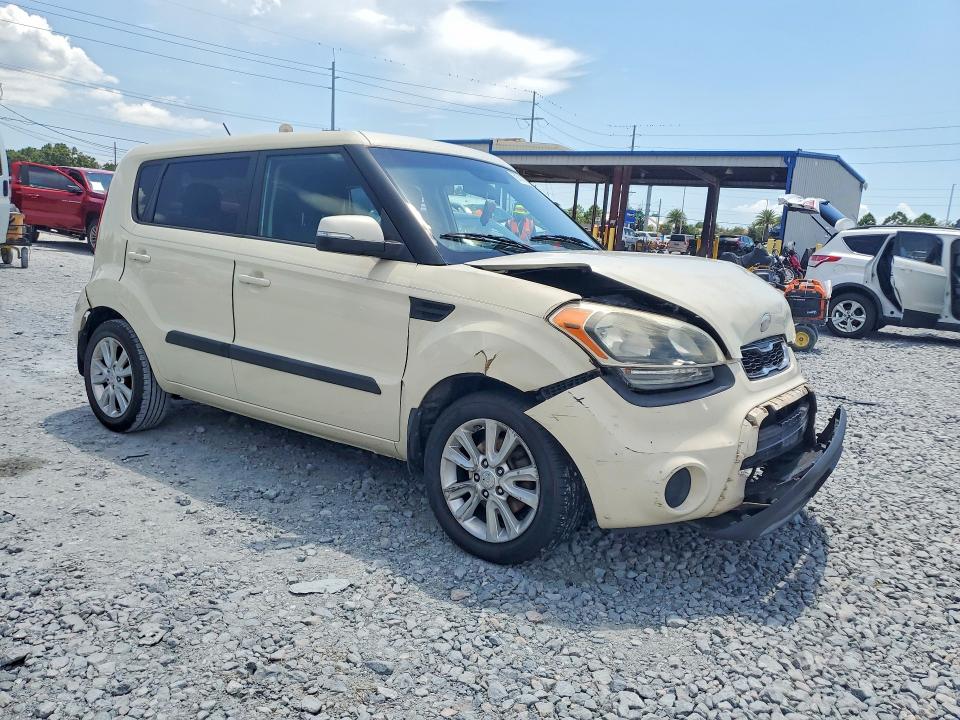 2013 Kia Soul VIN KNDJT2A6XD7567680 COPART salvage auction — FRONT END, Fl - Cert Of Title Slvg Rebuildable, sold $375 on 2026-07-17 (photo 4)