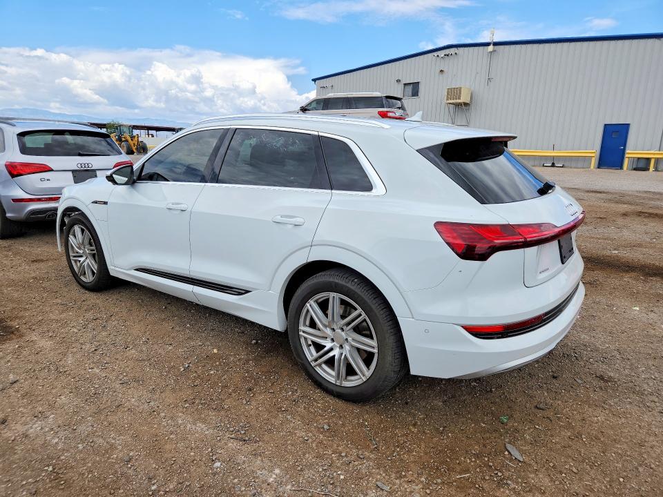2019 Audi E-tron VIN WA1LAAGE1KB024567 COPART salvage auction — FRONT END, Az - Cert Of Title - Salvage, sold $12,000 on 2026-08-28 (photo 2)