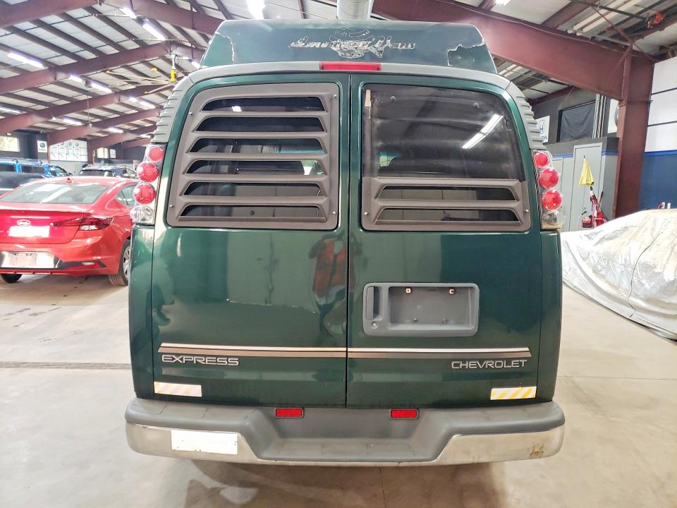 2002 Chevrolet Express VIN 1GBFG15W721164727 COPART salvage auction — MINOR DENT/SCRATCHES, NY - CERTIFICATE OF TITLE, sold $5,500 on 2026-07-27 (photo 6)