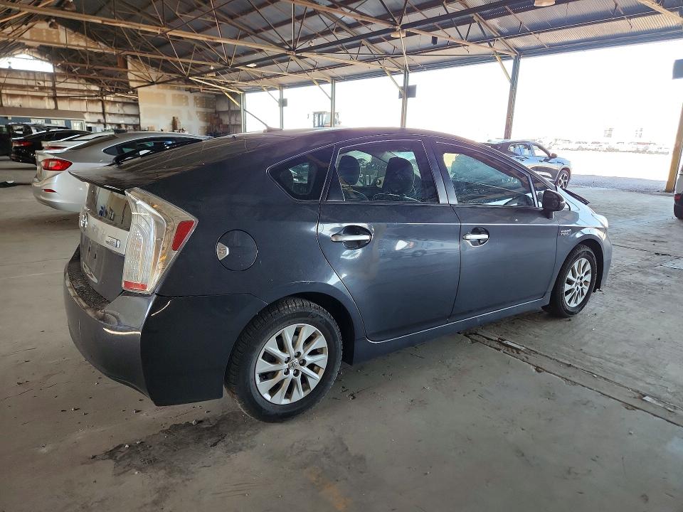 2012 Toyota Prius VIN JTDKN3DP6C3014894 COPART salvage auction — FRONT END, Az - Certificate Of Title, sold $4,350 on 2026-07-29 (photo 3)
