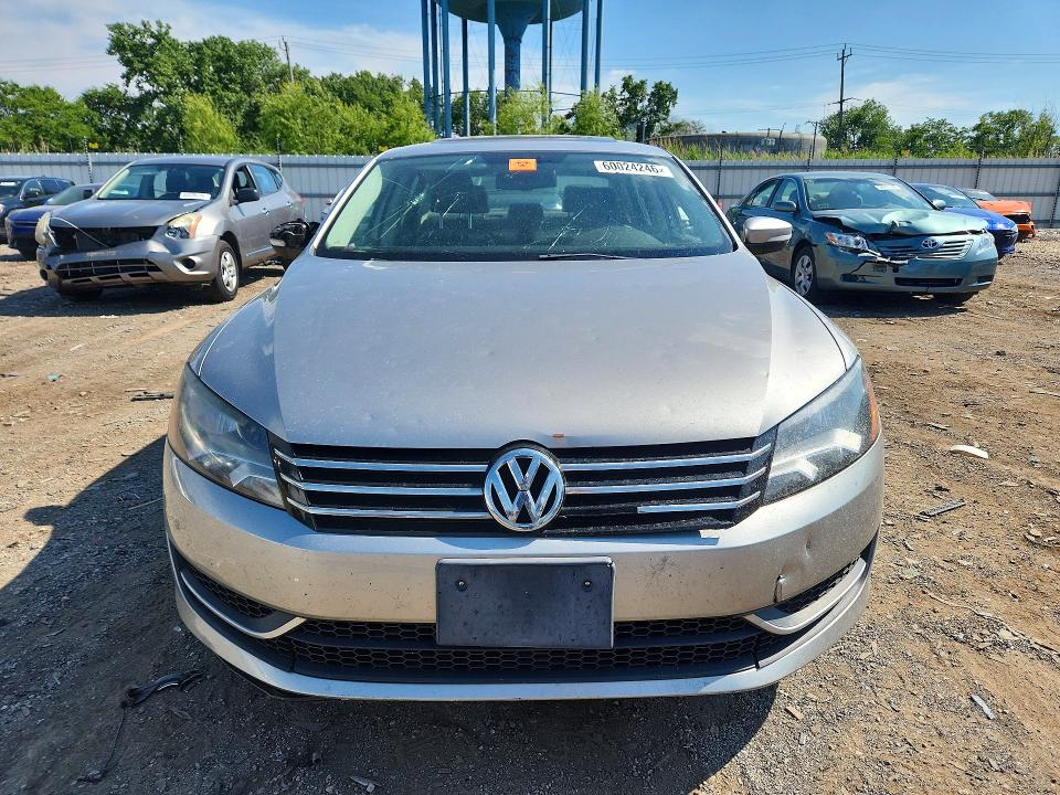 2013 Volkswagen Passat VIN 1VWBP7A35DC024110 COPART salvage auction — HAIL, Salvage Title, sold $225 on 2026-08-05 (photo 5)