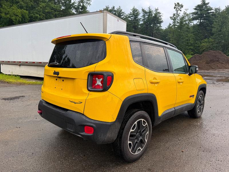 2017 Jeep Renegade VIN ZACCJBCB4HPE87499 COPART salvage auction — NORMAL WEAR, Me - Certificate Of Title (P), sold $3,750 on 2026-08-03 (photo 4)