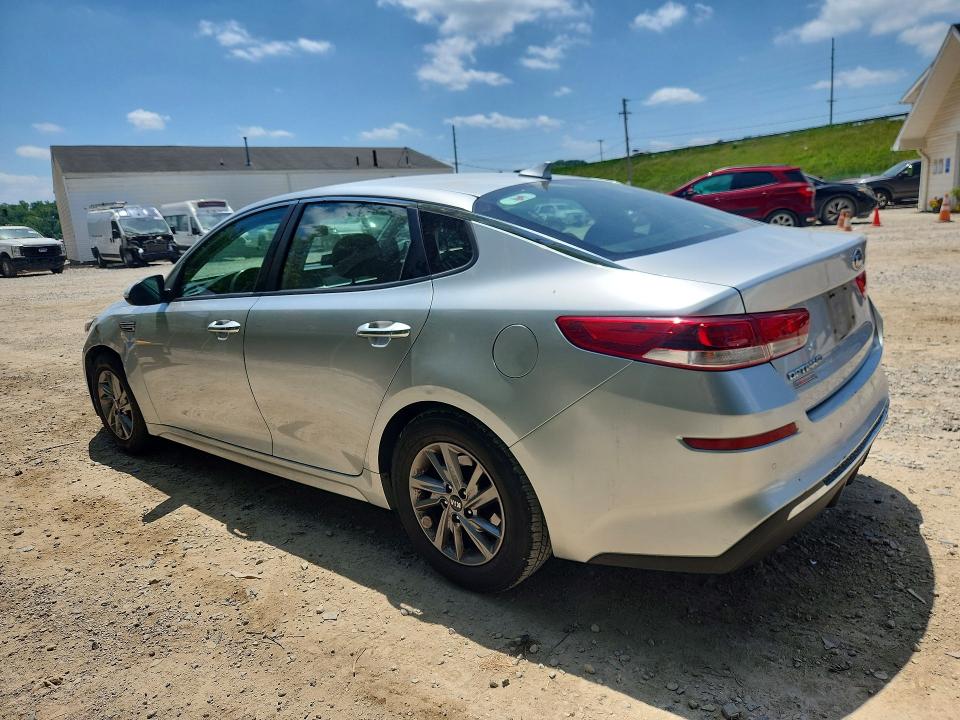 2019 Kia Optima VIN 5XXGT4L3XKG296097 COPART salvage auction — MINOR DENT/SCRATCHES, Oh - Certificate Of Title, sold $825 on 2026-07-29 (photo 2)